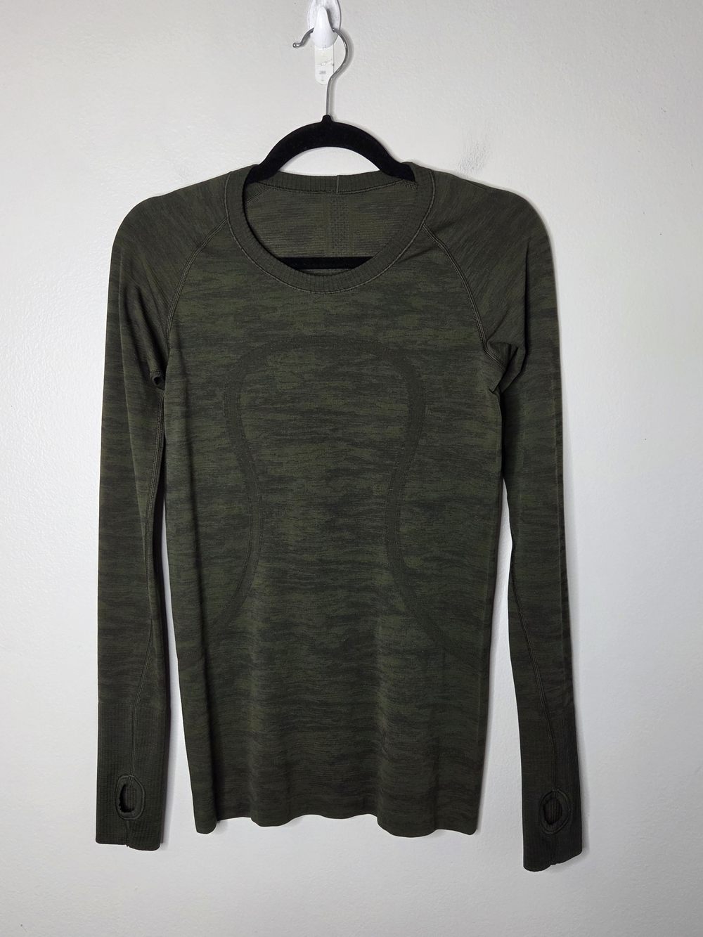 Lululemon Green Swiftly Tech Seamless Long Sleeve Shirt